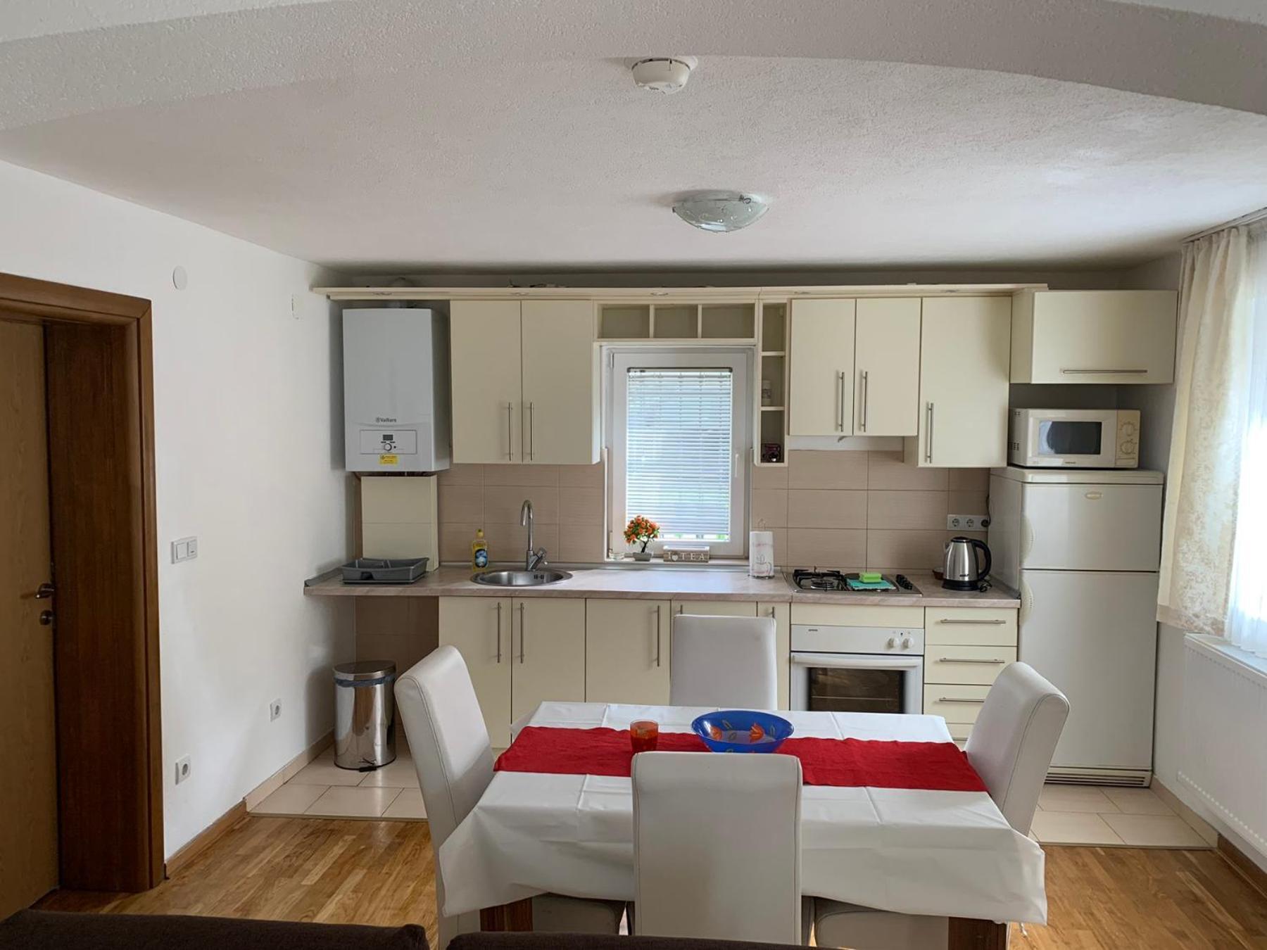 Apartment Dzeni SJJ Buitenkant foto